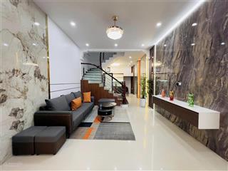 Bán nhà đại từ  lô góc  gần bãi gửi ô tô  dt 44m2 4 tầng đẹp ở ngay  giá nhỉnh 7 tỷ