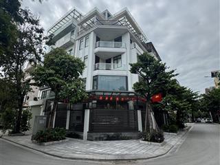 Chỉ 300 tr/m2 biệt thự lô góc vinhomes riverside 180m2 mt 15m  3 thoáng cho thuê 70tr/tháng