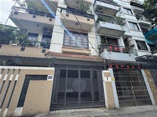 Bán nhà lô góc  khu phân lô kim mã ô tô tránh nhà dân xây chắc chắn 60m2 mt 5m  25.5 tỷ