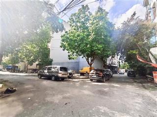 Cc bán đất dịch vụ lô góc xa la 100m,2 mặt tiền hơn 20 tỷ