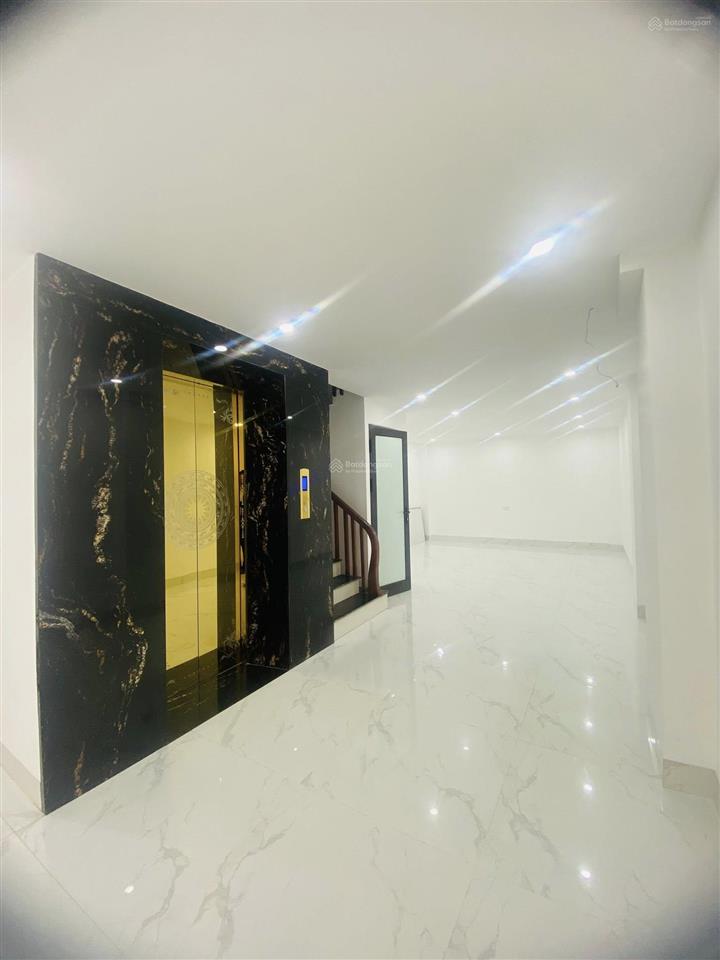 Hạ 2 tỷ! bán tòa văn phòng mặt phố vũ tông phan 80m,7t,mt5m chỉ 27 tỷ siêu đẹp