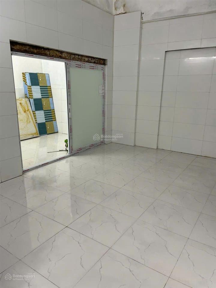 Bạch mai  hai bà trưng, sd 160m2, bếp, thợ xây ở, kho