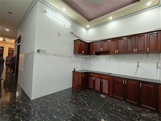 Chủ gửi bán căn nhà đẹp 3 tầng, phường tân tiến tttp. nha trang