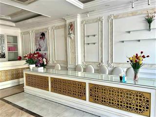 Bán căn nhà mới leng keng vị trí đắc địa mặt tiền đường lê thánh tôn, giá 33 tỷ