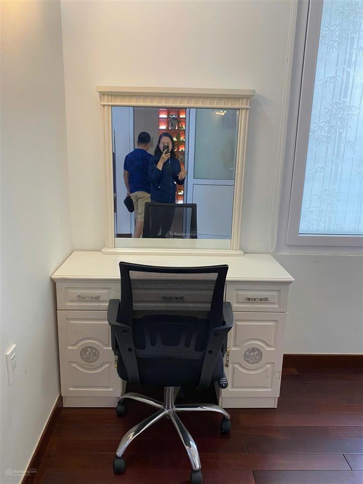 Nhà đẹp 4 tầng hẻm lý thánh tôn  nha trang, mua về ở ngay