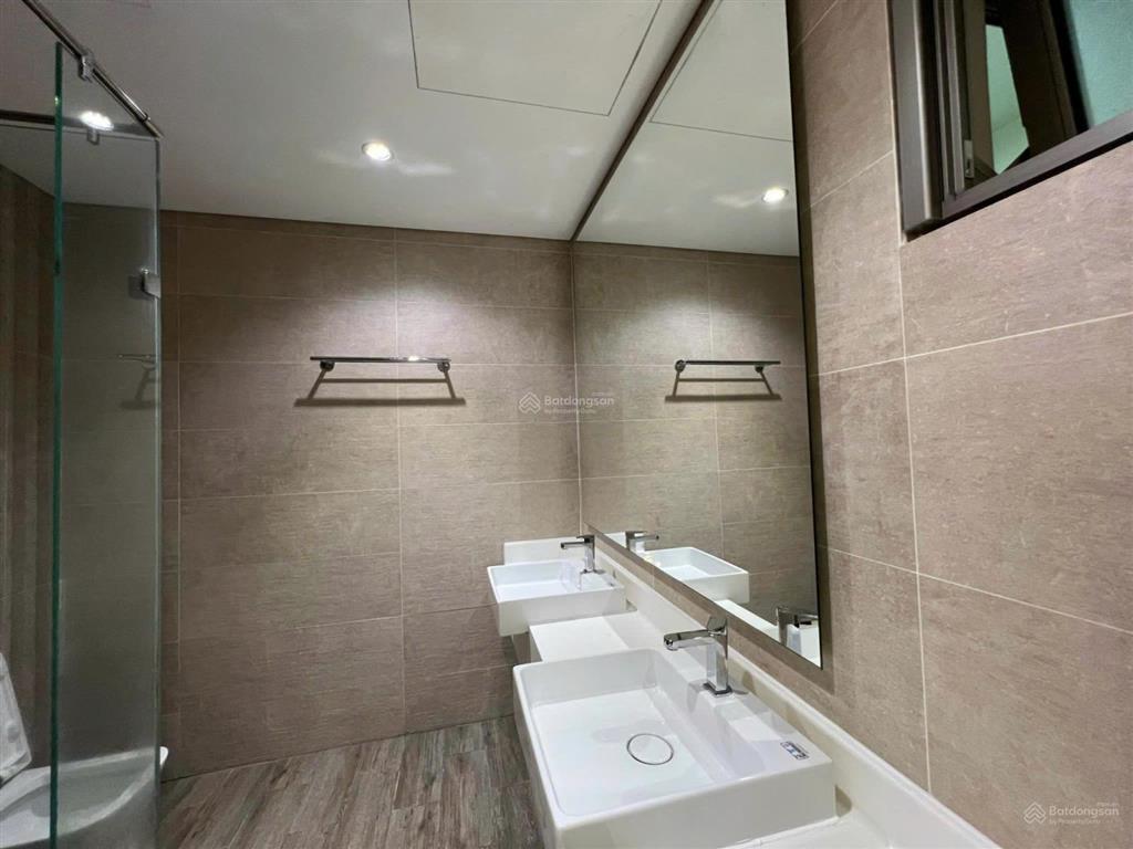 Giá tốt nhất thị trường midtown m5 130m2 3pn giá tốt 15,5 tỷ sổ hồng ô xe hầm .