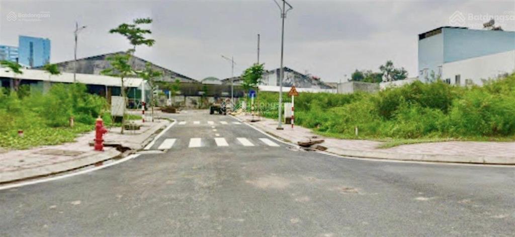 Bán gấp mt nguyễn xuân bứa, xã xuân thới sơn, hóc môn đt 90m2,00%, dân cư đông