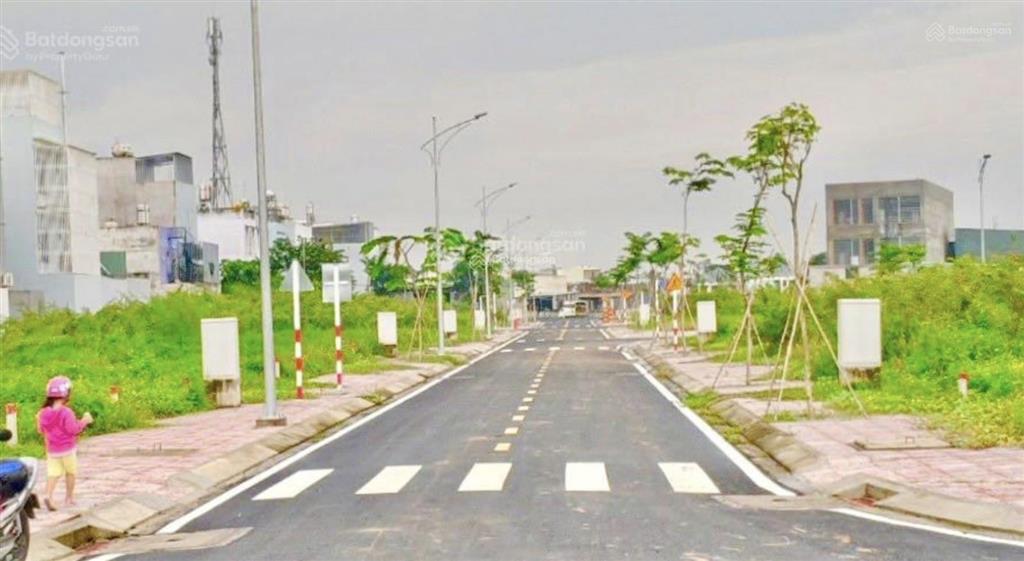 Bán gấp mt nguyễn xuân bứa, xã xuân thới sơn, hóc môn đt 90m2,00%, dân cư đông