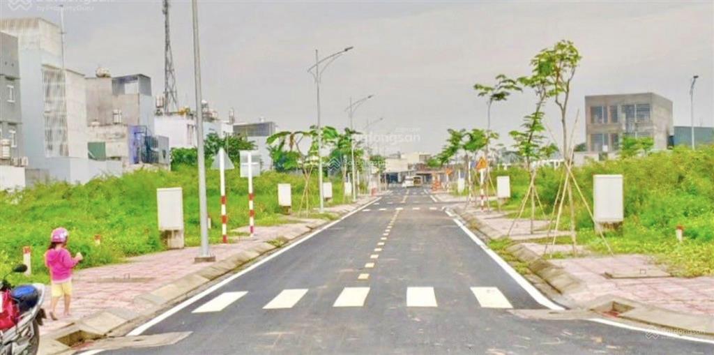 Bán gấp mt nguyễn xuân bứa, xã xuân thới sơn, hóc môn đt 90m2,00%, dân cư đông