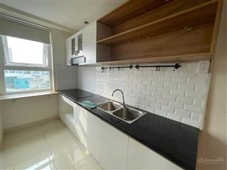 Cho thuê căn hộ 2pn, 2wc tại starlight riverside, 10 triệu, 72m2.  0909 626 ***
