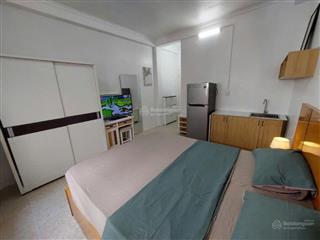 Cho thuê căn hộ 3pn, 3wc tại hùng vương plaza, quận 5, giá chỉ với 24 triệu, 129 m2. 0909 626 ***