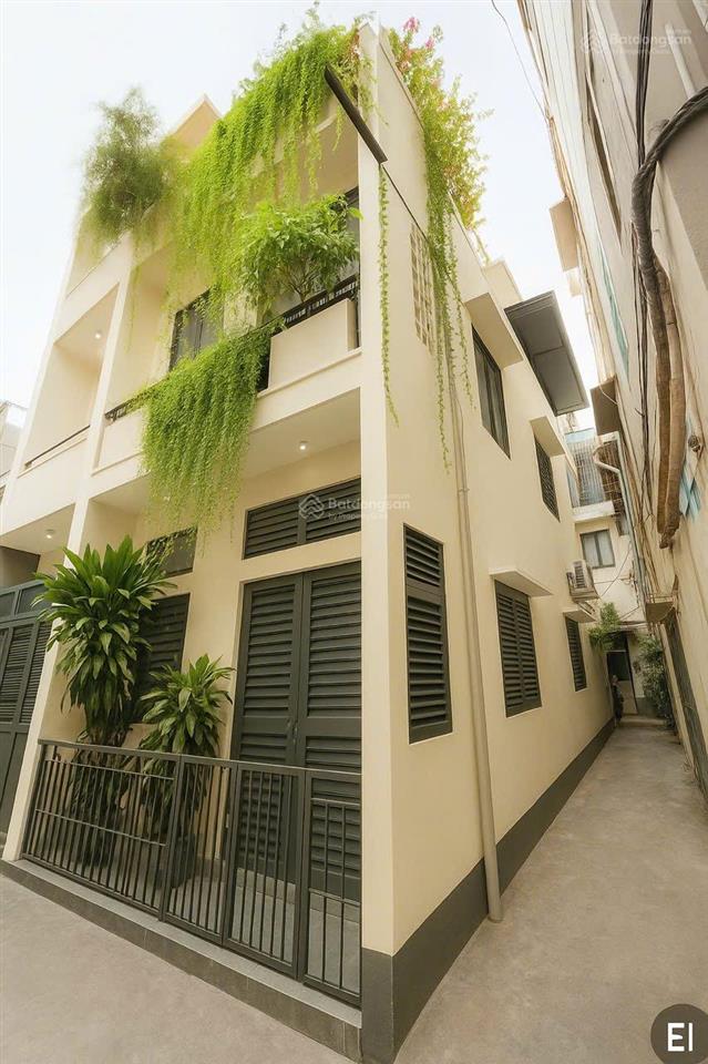 Chính chủ lâu đời ngay lê văn sỹ, q3 sát mặt tiền 65m2 vừa ở vừa kinh doanh