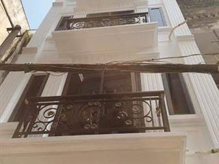BÁN NHÀ CẦU GIẤY 43M 5 TẦNG 8 PHÒNG CHO THUÊ ĐƯỜNG NÔNG RỘNG NGAY PHỐ DÒNG TIỀN ỔN