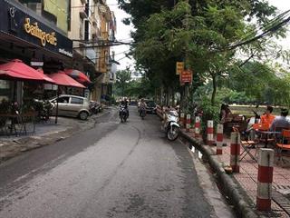 Chính chủ bán đất Đại Mỗ Nam Từ Liêm 36m²Lô góc Ô tô lùi cửa Gần phố Đất vuông nở hậu 6,7