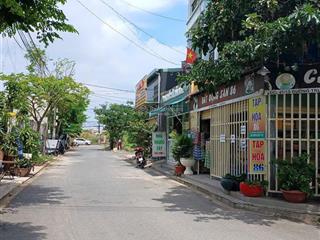 Đầu hẻm 45 trường lưu, p.long trường, q9  dt54.6m2 (4.3*12.6m) giá  3.290 tỷ sổ hồng riêng