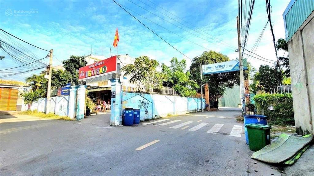 Bán lô đất đường 6 lò lu, q9  dt 92m2 giá 5.150tỷ  sổ hồng riêng  đường oto thôg