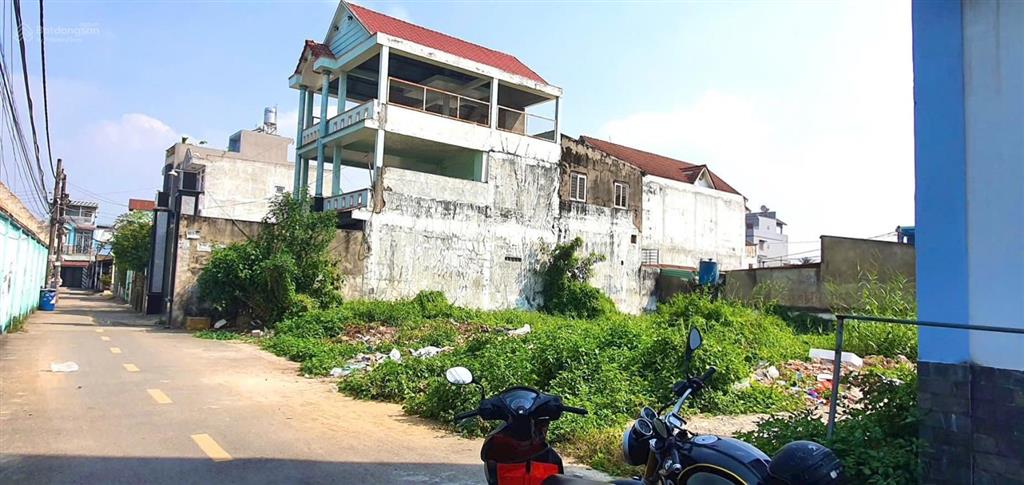 Bán lô đất đường 6 lò lu, q9  dt 92m2 giá 5.150tỷ  sổ hồng riêng  đường oto thôg