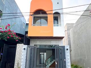 Cc cần bán nhà mới 1trệt 2lầu, đối diện chợ long phước, p. long phước q9  hoàn công đủ