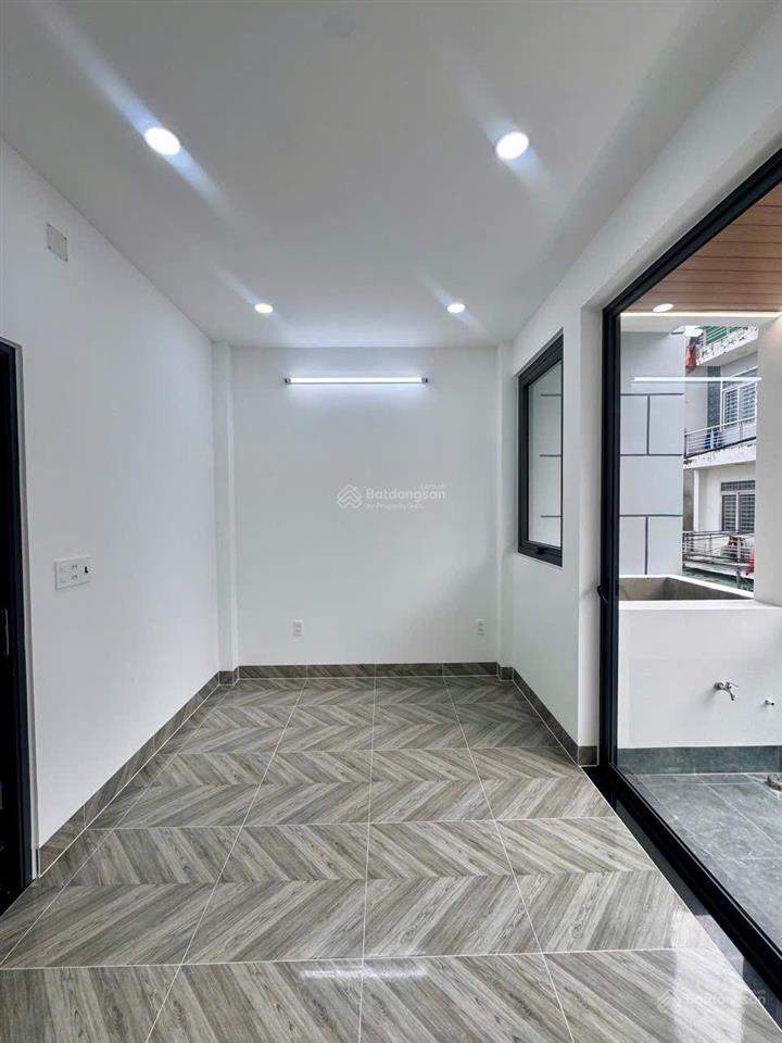 Giá có 1 0 2 nhà mới 1trệt 2lầu trường lưu p long trường q9, giá 4.750 tỷ  dt 50m2, sàn 120m2 shr