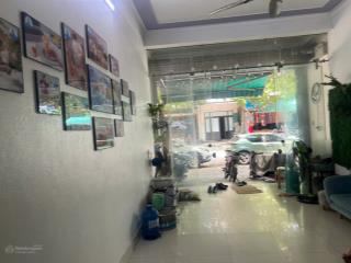 Nhà 3 tầng mặt nguyễn du ngã tư nhà thờ đá sầm sơn vị trí sầm uất nhất sầm sơn,kinh doanh siêu đỉnh