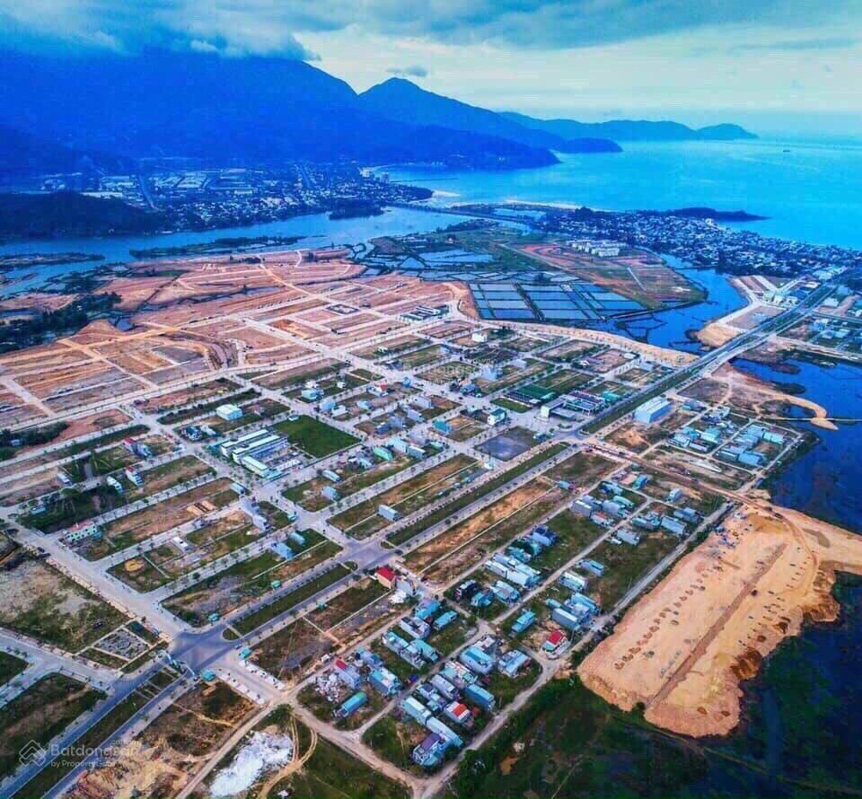 Bán lô biệt thự 187m2 khu golden hills , gần sông , sát biển giá tốt.