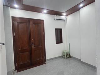 Bán Nhà Tập Thể Nguyễn Văn Cừ, Long Biên 45m2, 1T, giá 3,25 tỷ (sổ sẵn sàng giao dịch)