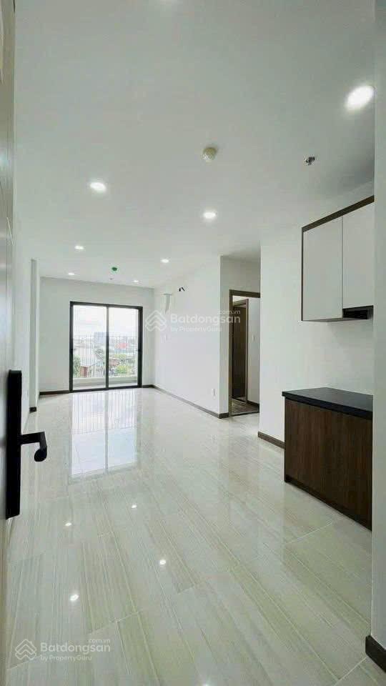 Bán căn bcons miền đông, 2 phòng ngủ, 53m2, view đẹp, mát, gần tuyến metro, làng đại học