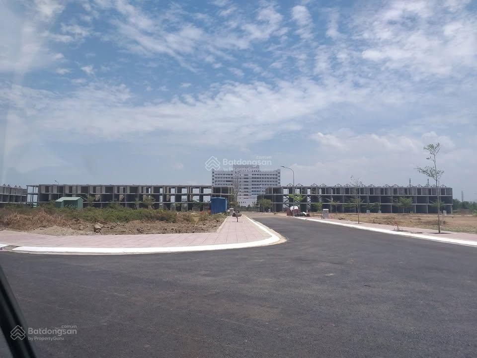 Bán nhà riêng tại khu nhà ở phía tây đường 3/2, 6 tỷ, 100m2, vũng tàu