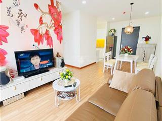Cho thuê nhanh căn 2pn diamond riverside, nhà trống 8tr, full nội thất 11tr/tháng.  0932 115 ***