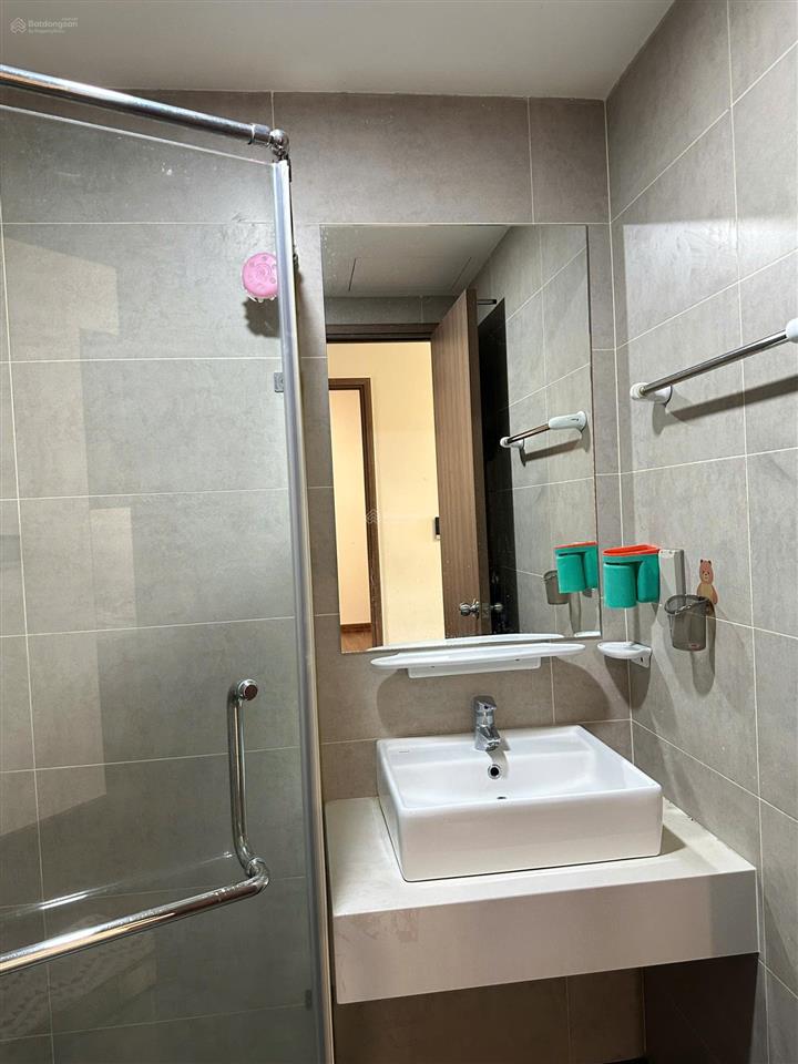 Cho thuê nhanh căn hộ akari 75m² 2pn 2wc full nội thất giá 11tr.  0932 115 ***