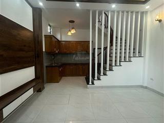 Nhà ngay đường đôi bưu điện chúc sơn sd 30m2*4 tầng cổng nhà ô tô tránh giá 3.35tỷ  0978 939 ***