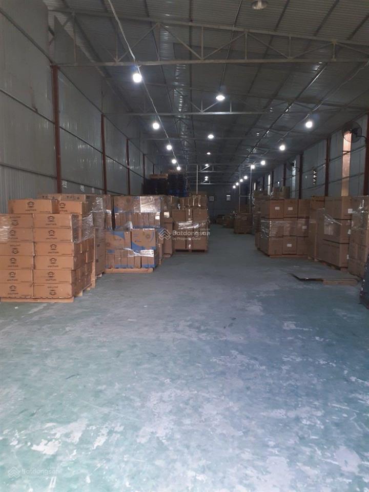 Tôi cần cho thuê gấp kho 600m2 mặt ql32, gần trạm trôi, cách kcn lai xá 2km, đan phượng, hn