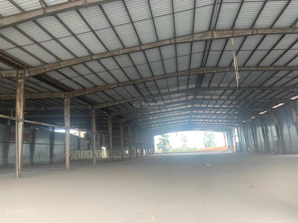 Công ty chúng tôi cho thuê kho xưởng, nhà máy sx dt 72000m2   0912 666 ***