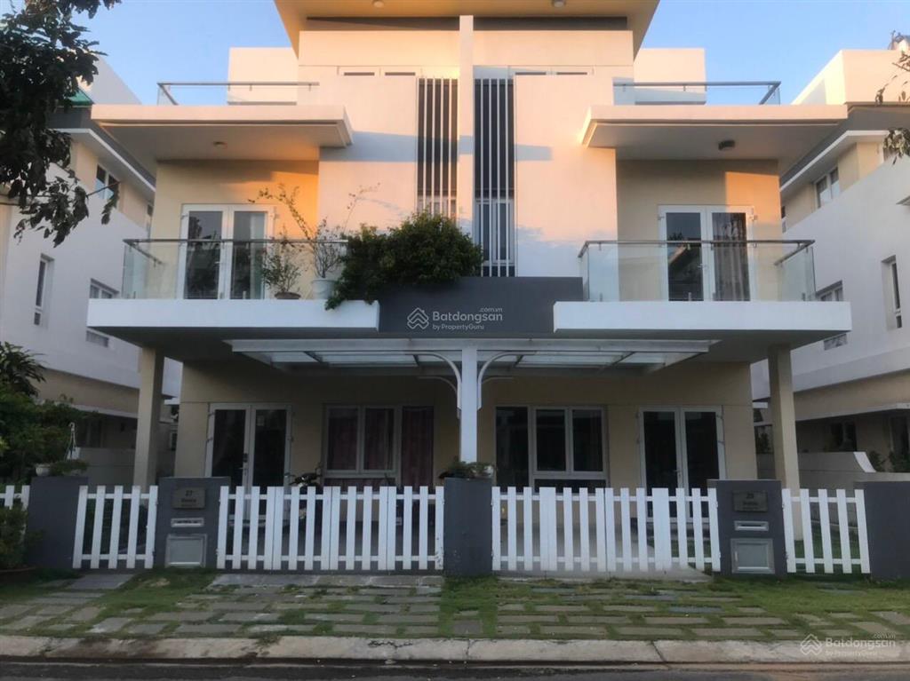 Cần bán căn 6x18m dt 108m2  giá 10.7 tỷ  tại melosa garden khang điền nhà thô. sổ hồng riêng