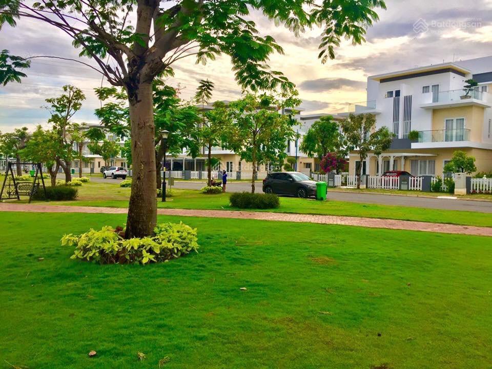 Cần bán căn 6x18m dt 108m2  giá 10.7 tỷ  tại melosa garden khang điền nhà thô. sổ hồng riêng