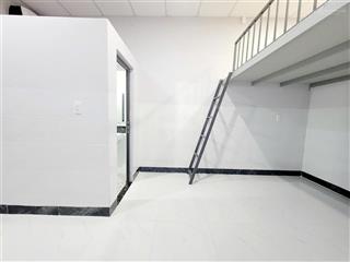 Phòng gác cao ngay vạn phúc city