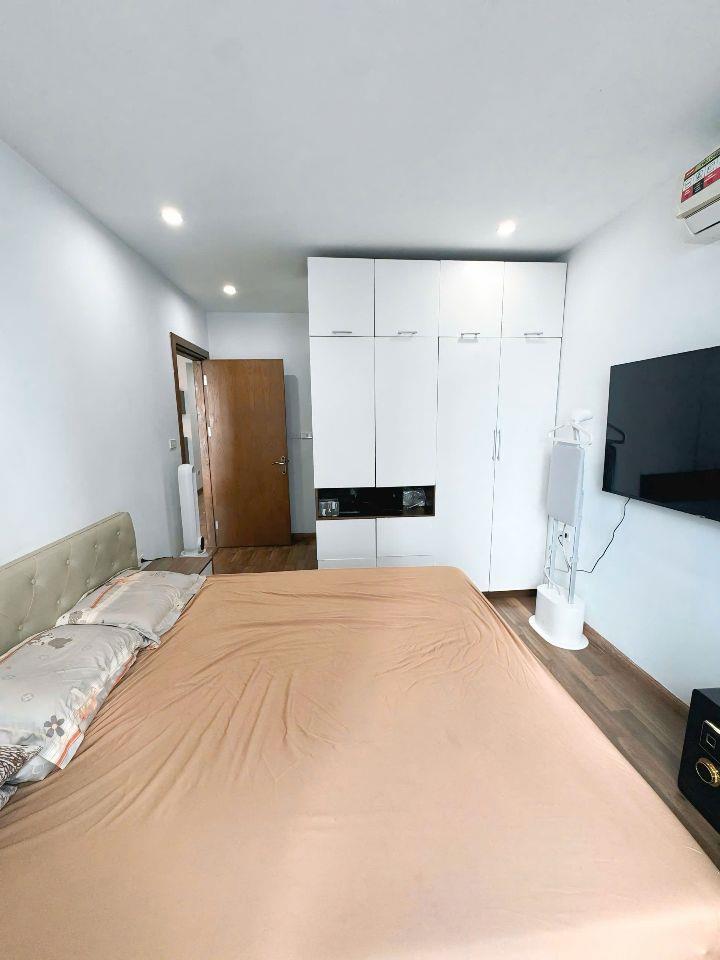 Cần bán căn hộ chung cư CT1A tại KĐT Thành Phố Giao Lưu - DT: 71,1m2, 2PN, BC Nam, giá 5,320 tỷ