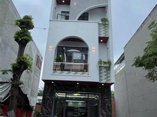 Bán nhà phố 5x20 trệt 3 lầu có pn dưới giá 5.5 tỷ tl