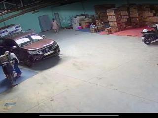 Cho thuê kho 300m2 ngay quốc lộ 13 đường container ko cấm giờ