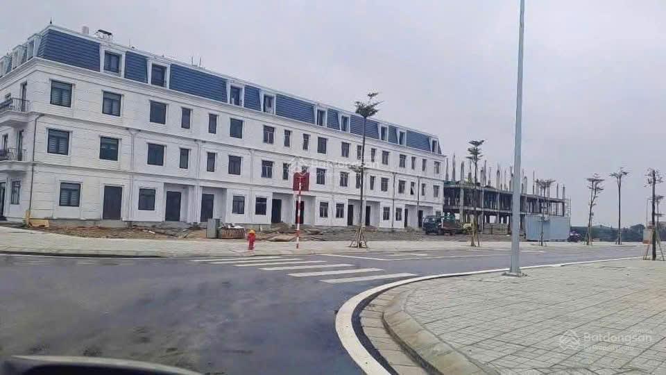 Hàng đợt cuối shophouse giá siêu tốt cả xây là 5,x tỷ   0906 289 ***