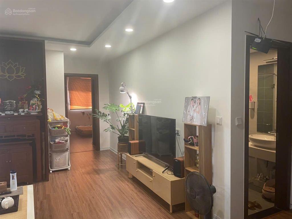 Chính chủ bán căn 85m2 thiết kết 3pn2vs view thoáng, tầng cao,full nội thất, thiết kế 3pn rộng dãi