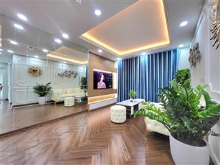 Giá nào cũng bán !! chính chủ cần bán nhanh căn góc 2 ngủ full đồ , sđcc tại cc flc chỉ việc về ở .