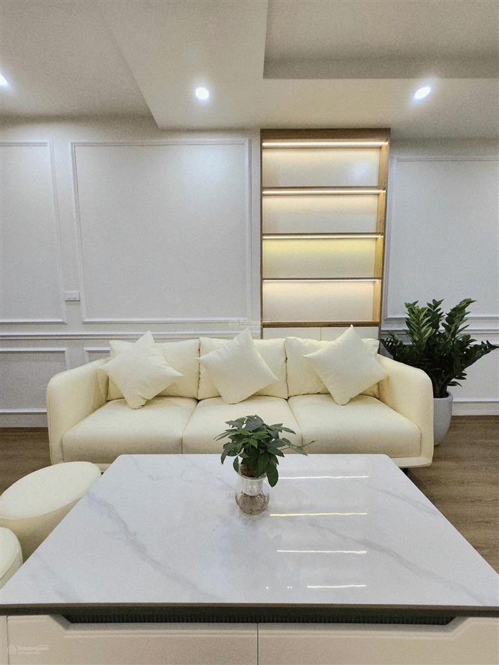 Cắt lỗ giá nào cũng bán !!! tôi cần bán nhanh căn 2 ngủ full đồ , sđcc tại toà mipec city