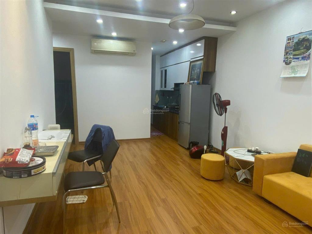 Giá nào cũng bán !!! tôi cần bán nhanh căn 2 ngủ full đồ , nhà đẹp , sđcc tại cc fodacon bắc hà