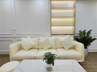 Cắt lỗ giá nào cũng bán !!! tôi cần bán nhanh căn 2 ngủ full đồ , sđcc tại toà pcc1 chỉ việc về ở