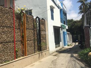 Chính chủ cho thuê phòng trọ bên hộ, 25m2 có gác lửng, 1.5 triệu/tháng,  0939 943 ***