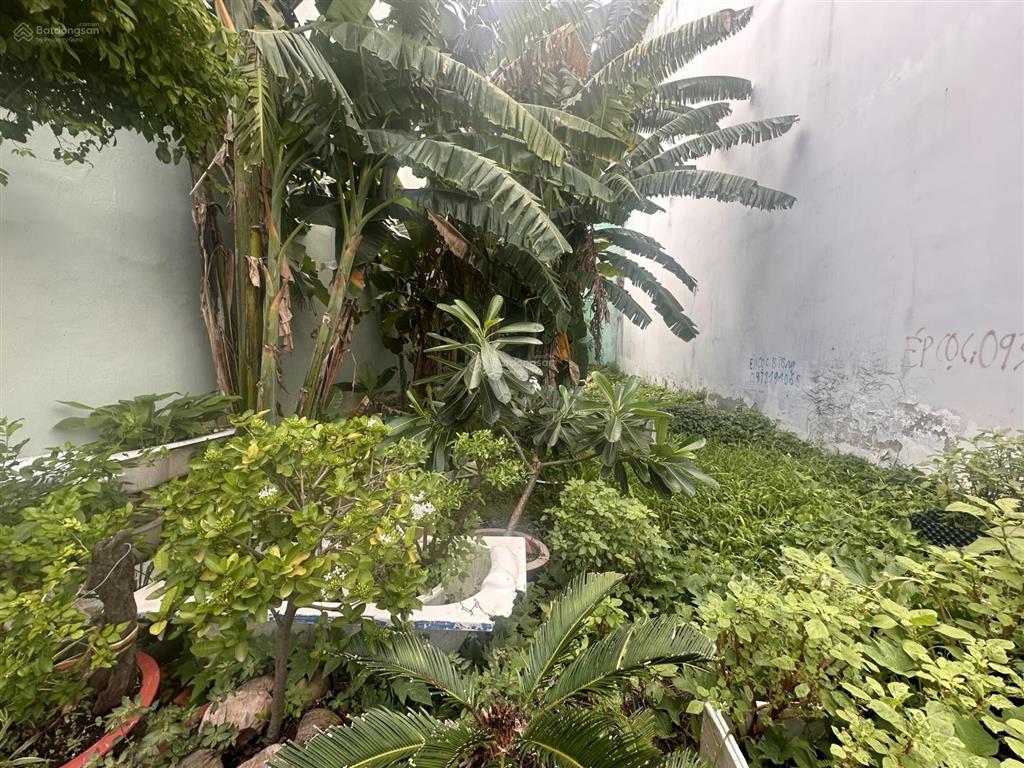 Bán đất mặt tiền 20m kdc lê bôi, 82m2, sổ hồng riêng, xây dựng 1 trệt 2 lầu + sân thượng