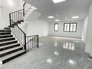 Cho thuê nhà 150m2 x 4 tầng, 25tr, dương nội, 0888 516 ***