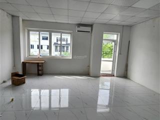 Cho thuê nhà đẹp 110m2 x 4 tầng, gần aeon mall hà đông, 23tr, 0888 516 ***