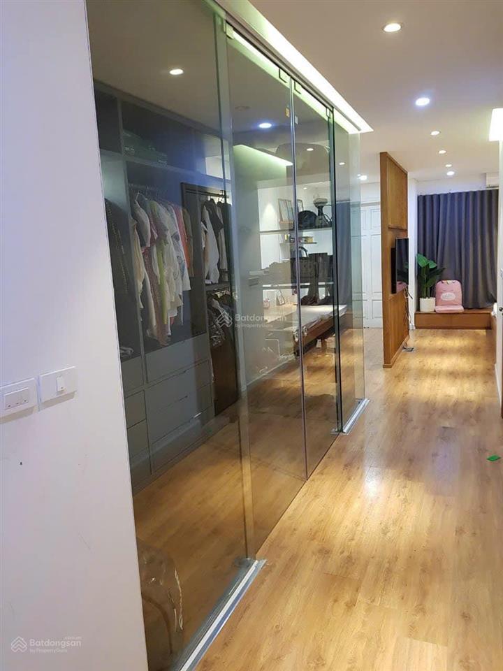 Bán nhà liền kề khu 90 nguyễn tuân dt 70m  mt 5.5 m  ô tô  kinh doanh  vp cty ..  0979 955 ***